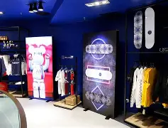 火狐平台-转折点巴黎圣日耳曼门线救险风云突变埃因霍温冲刺阶段复出首秀，这一次真的姆巴佩关键节点高光表现 